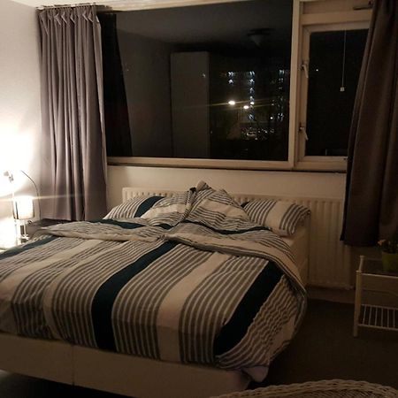 Homestay Dutchable Alphen aan den Rijn Esterno foto