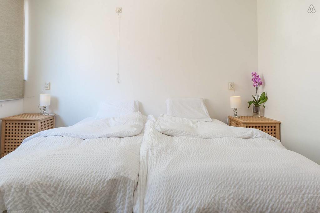 Homestay Dutchable Alphen aan den Rijn Esterno foto